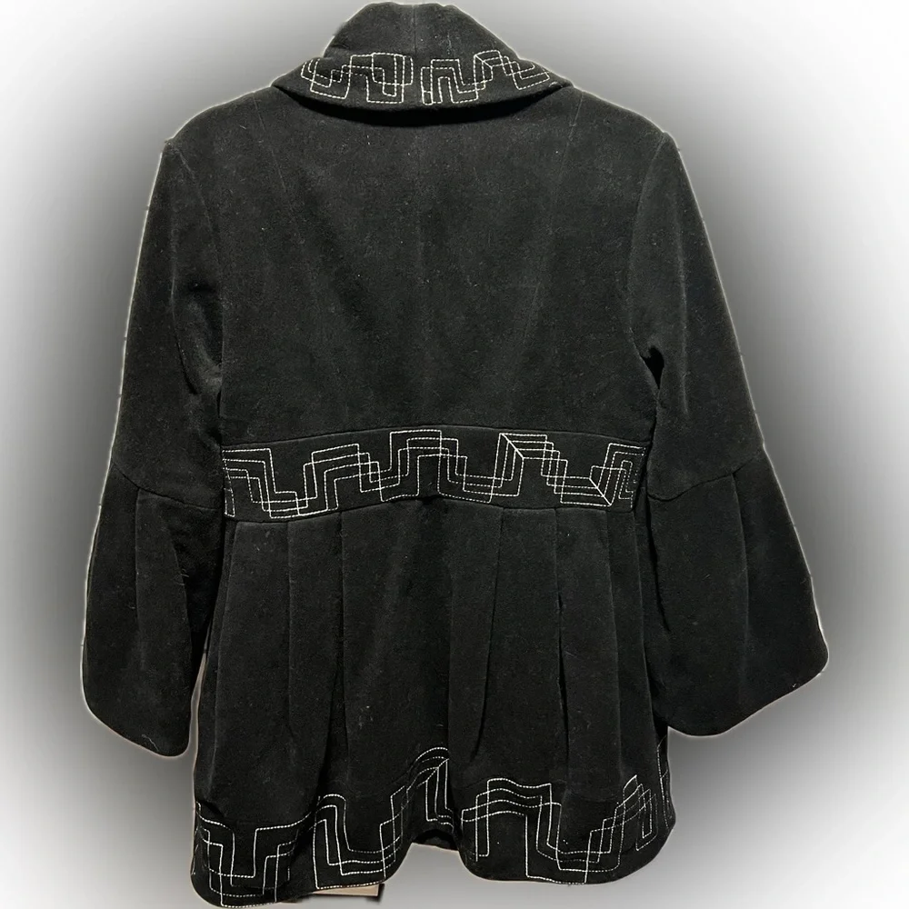 Black Embroidered Women's Jermikko wool coat